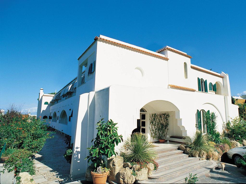 Hotel L'Approdo Casamicciola Terme ภายนอก รูปภาพ